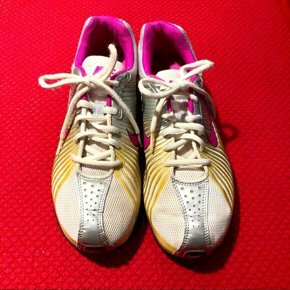 NIKE Sz 9  Torch 5 Air Max Sneakers Sz 9 - Picture 1 of 9